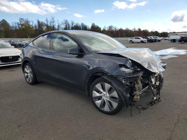 7SAYGDEE5RA252352 - 2024 TESLA MODEL Y Темно-сірий фото 4