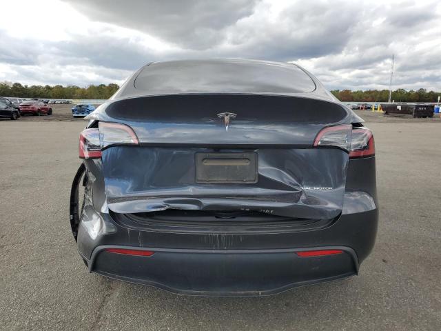7SAYGDEE5RA252352 - 2024 TESLA MODEL Y Темно-сірий фото 6