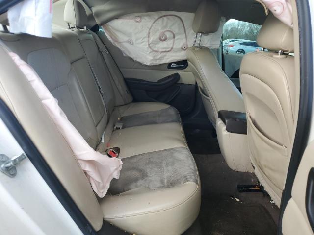 1G11C5SA5DF354185 - 2013 CHEVROLET MALIBU 1LT Ақ фото 10