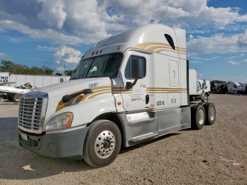 3AKJGLDR0JSJK5409 - 2018 FREIGHTLINER CASCADIA 1 WHITE photo 3