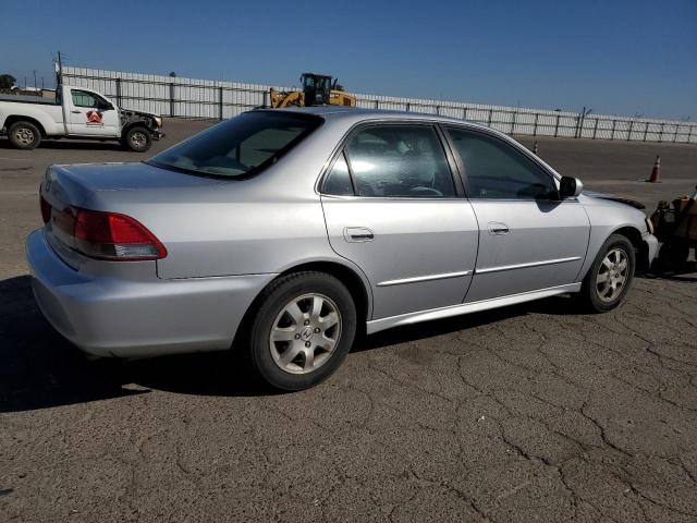 1HGCG66832A121967 - 2002 HONDA ACCORD EX 银色 照片 3
