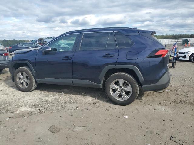 2T3P1RFV8RW453035 - 2024 TOYOTA RAV4 XLE BLUE photo 2