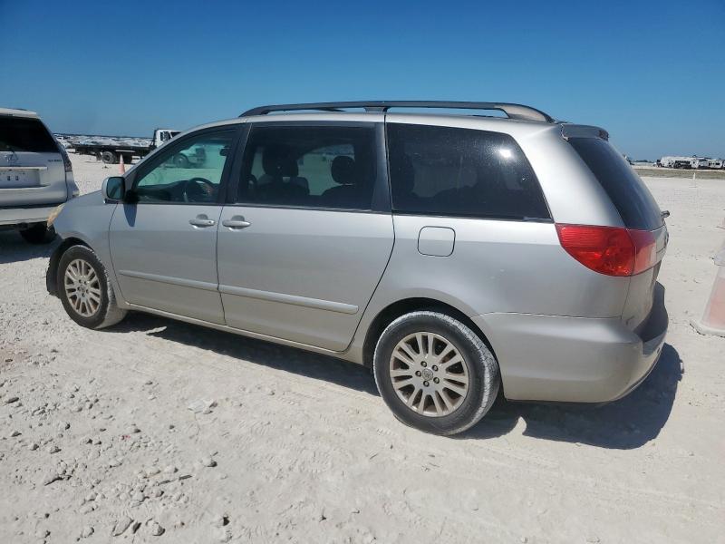 5TDYK4CC3AS294874 - 2010 TOYOTA SIENNA XLE SILVER photo 2
