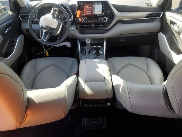 5TDHZRBH9NS170989 - 2022 TOYOTA HIGHLANDER XLE WHITE photo 8