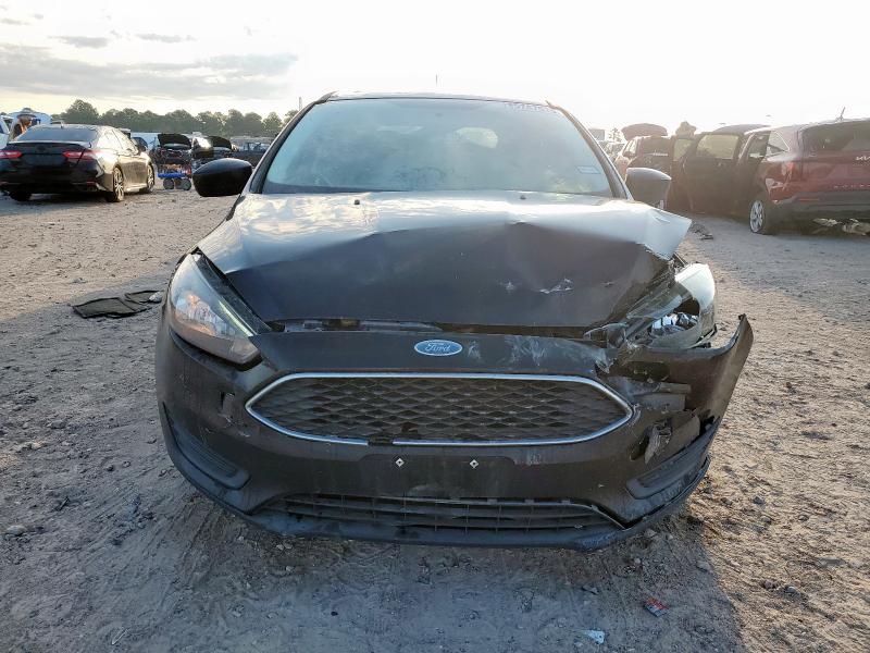 1FADP3K27JL249303 - 2018 FORD FOCUS SE 黑色 照片 5