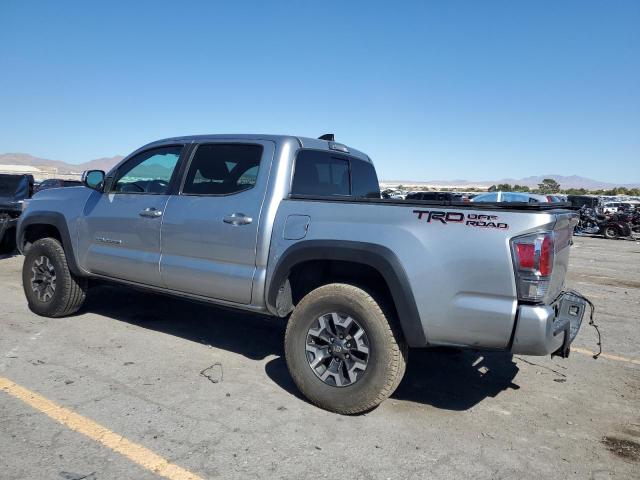 3TMAZ5CN6NM163383 - 2022 TOYOTA TACOMA DOUBLE CAB Silber Foto 2