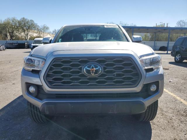 3TMAZ5CN6NM163383 - 2022 TOYOTA TACOMA DOUBLE CAB Silber Foto 5