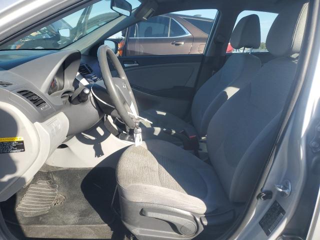 KMHCT4AE9HU335098 - 2017 HYUNDAI ACCENT SE ვერცხლისფერი ფოტო 7