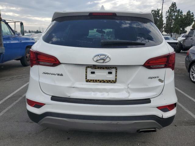 5NMZU3LB9HH031155 - 2017 HYUNDAI SANTA FE S WHITE photo 6