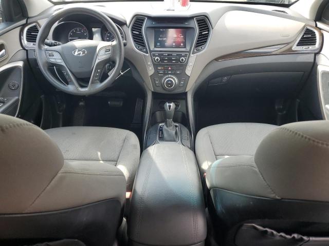 5NMZU3LB9HH031155 - 2017 HYUNDAI SANTA FE S WHITE photo 8