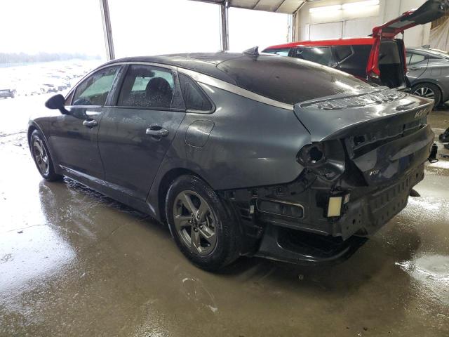 5XXG14J23NG137829 - 2022 KIA K5 LXS GRAY photo 2