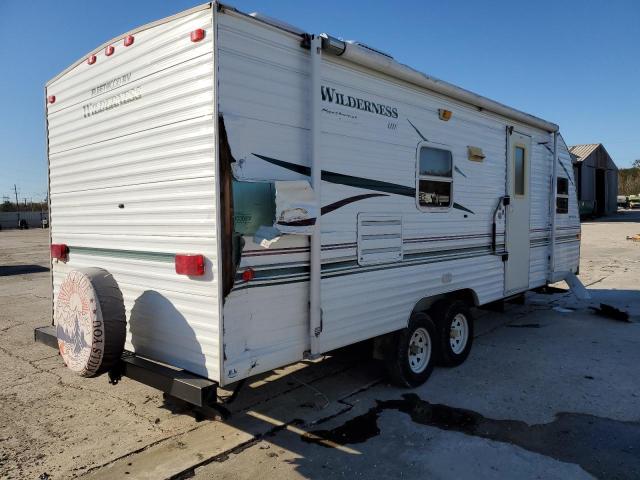 1ED1Z242110919353 - 2001 WMVK 24MM WHITE photo 4