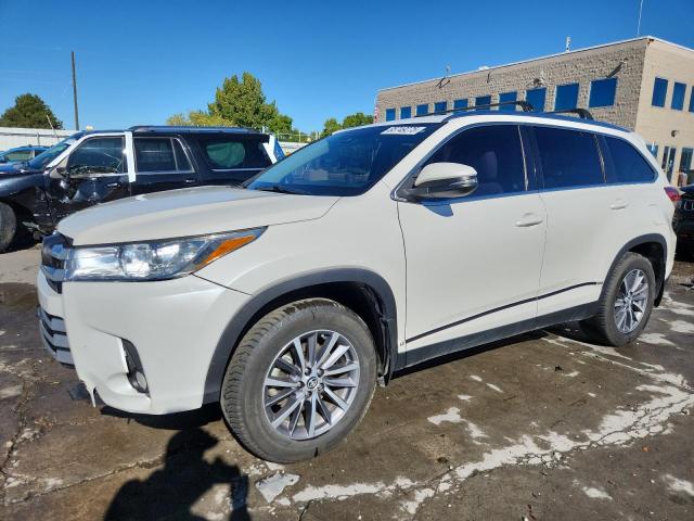 2019 TOYOTA HIGHLANDER SE, 