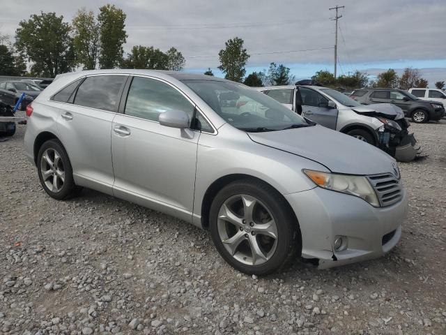 4T3BK3BB1BU054571 - 2011 TOYOTA VENZA SILVER photo 4