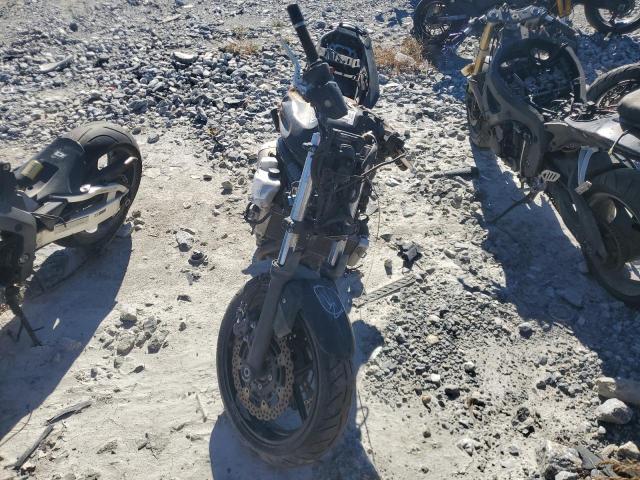 JKAEXEC14ADA48742 - 2010 KAWASAKI EX650 C Negro foto 2