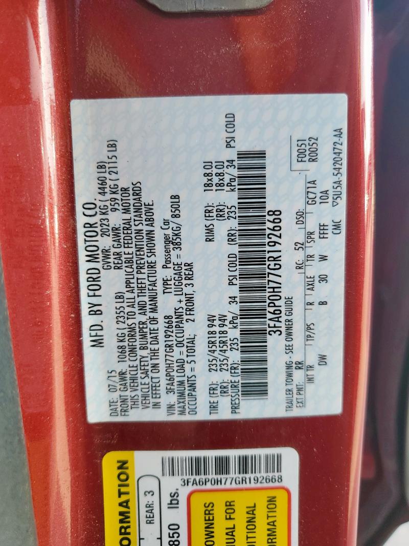 3FA6P0H77GR192668 - 2016 FORD FUSION SE RED photo 12