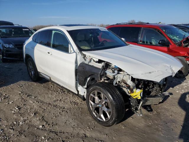 5UX2V1C08M9F44695 - 2021 BMW X4 XDRIVE30I WHITE photo 4