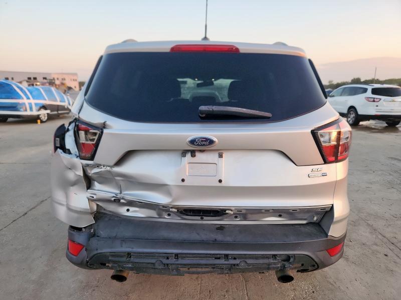 1FMCU9GD0JUB93710 - 2018 FORD ESCAPE SE Argent photo 6