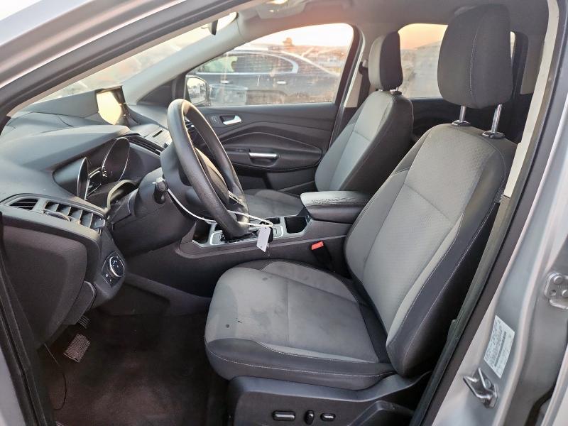 1FMCU9GD0JUB93710 - 2018 FORD ESCAPE SE Argent photo 7