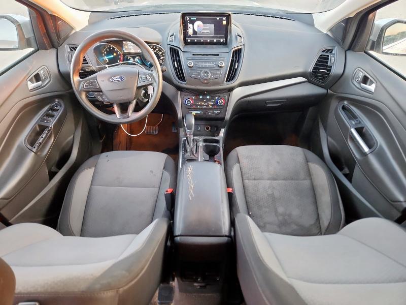 1FMCU9GD0JUB93710 - 2018 FORD ESCAPE SE Argent photo 8