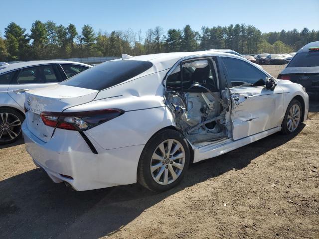 4T1G11AK4MU475534 - 2021 TOYOTA CAMRY SE WHITE photo 3