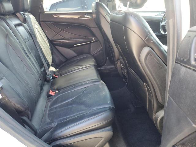 5LMTJ2AH0FUJ13371 - 2015 LINCOLN MKC 白色 照片 11