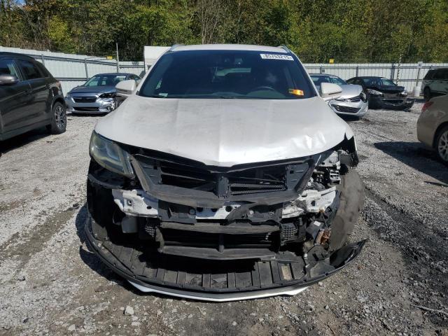 5LMTJ2AH0FUJ13371 - 2015 LINCOLN MKC 白色 照片 5