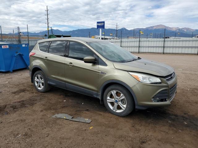 1FMCU0G90DUD13999 - 2013 FORD ESCAPE SE أخضر صورة 4
