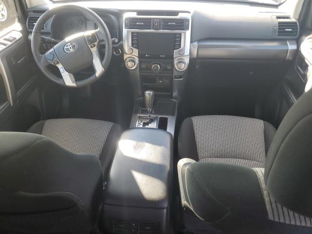 JTEEU5JR7N5273401 - 2022 TOYOTA 4RUNNER SR5 WHITE photo 8