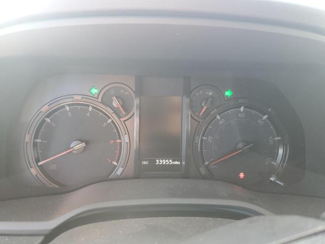 JTEEU5JR7N5273401 - 2022 TOYOTA 4RUNNER SR5 WHITE photo 9