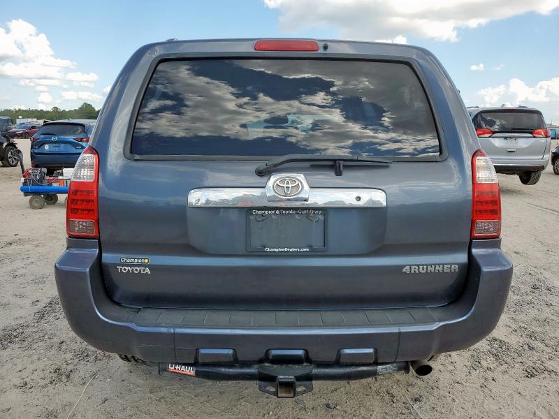 JTEZU14R368060693 - 2006 TOYOTA 4RUNNER SR5 灰色 照片 6