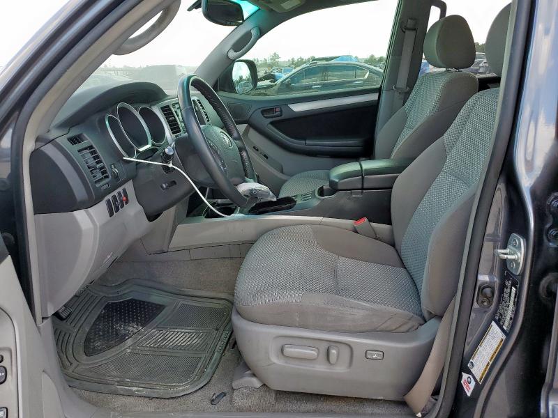 JTEZU14R368060693 - 2006 TOYOTA 4RUNNER SR5 灰色 照片 7