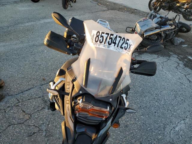 WB10M1304R6J76420 - 2024 BMW R 1250 GS ADVENTURE BLACK photo 5