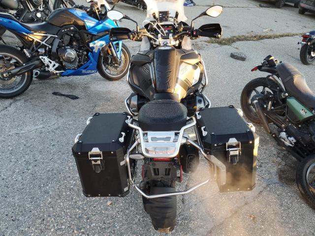 WB10M1304R6J76420 - 2024 BMW R 1250 GS ADVENTURE BLACK photo 6