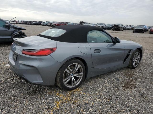 WBAHF3C08SWY40846 - 2025 BMW Z4 SDRIVE30I Արծաթագույն լուսանկար 3