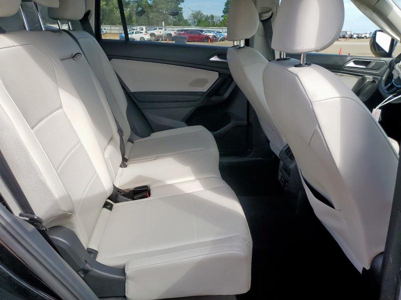 3VV2B7AX6MM151632 - 2021 VOLKSWAGEN TIGUAN SE 黑色 照片 11