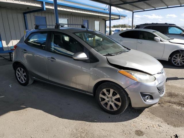 JM1DE1HZ9B0120636 - 2011 MAZDA MAZDA2 SILVER photo 4