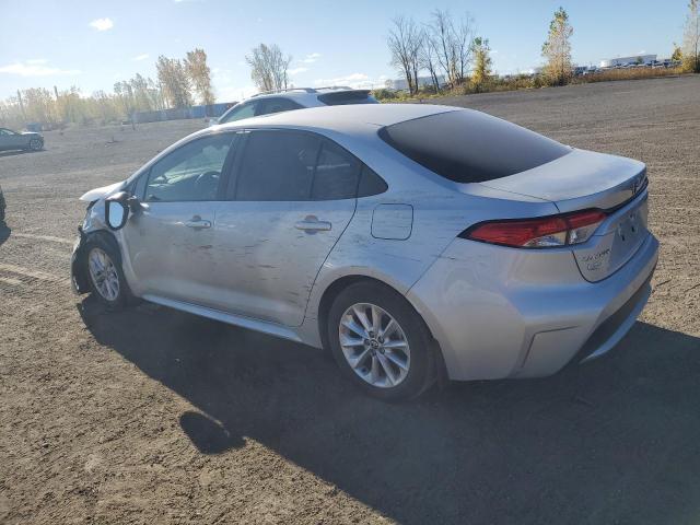 5YFBPMBE0MP157107 - 2021 TOYOTA COROLLA LE SILVER photo 2