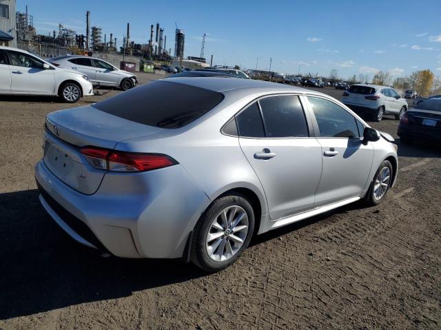 5YFBPMBE0MP157107 - 2021 TOYOTA COROLLA LE SILVER photo 3
