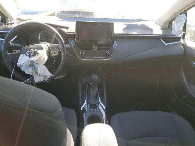 5YFBPMBE0MP157107 - 2021 TOYOTA COROLLA LE SILVER photo 8