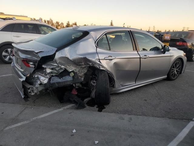 4T1G31AK9PU616922 - 2023 TOYOTA CAMRY SE NIGHT SHADE SILVER photo 3