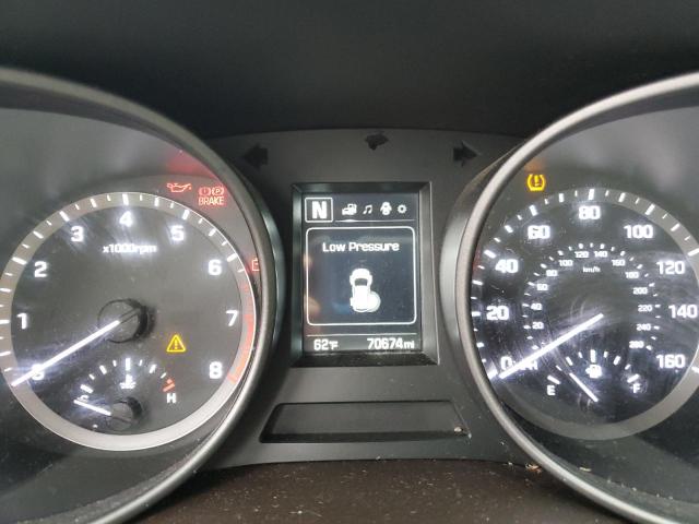 5NMZUDLB1HH030670 - 2017 HYUNDAI SANTA FE S BLUE photo 9