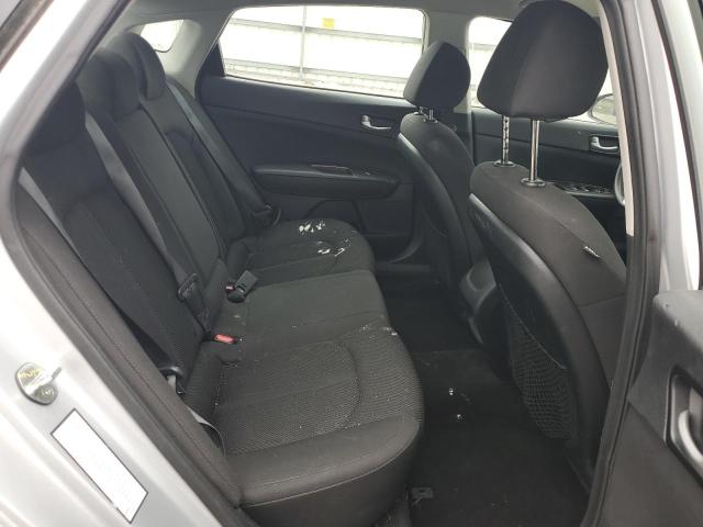 5XXGT4L36KG299353 - 2019 KIA OPTIMA LX SILVER photo 10