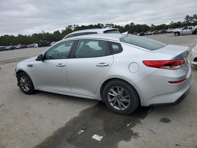 5XXGT4L36KG299353 - 2019 KIA OPTIMA LX SILVER photo 2