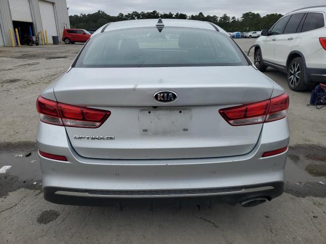 5XXGT4L36KG299353 - 2019 KIA OPTIMA LX SILVER photo 6
