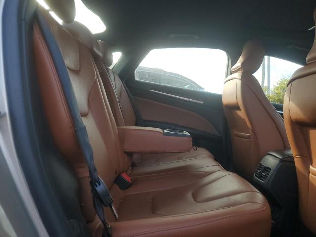 3FA6P0RU9KR255749 - 2019 FORD FUSION TITANIUM GOLD photo 10