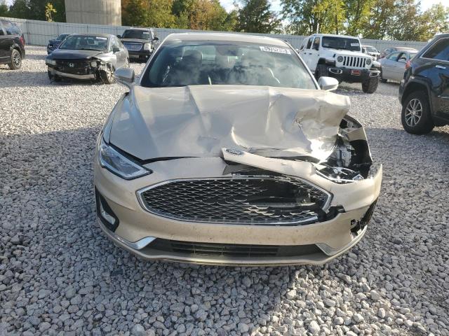 3FA6P0RU9KR255749 - 2019 FORD FUSION TITANIUM GOLD photo 5