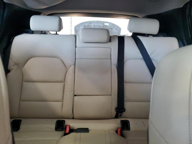 SJKCH5CP4HA019777 - 2017 INFINITI QX30 BASE BLACK photo 10