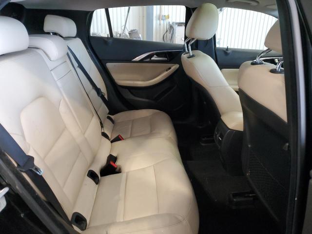 SJKCH5CP4HA019777 - 2017 INFINITI QX30 BASE BLACK photo 11