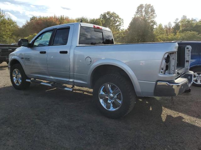 1C6RR7GT1GS373575 - 2016 RAM 1500 SLT SILVER photo 2